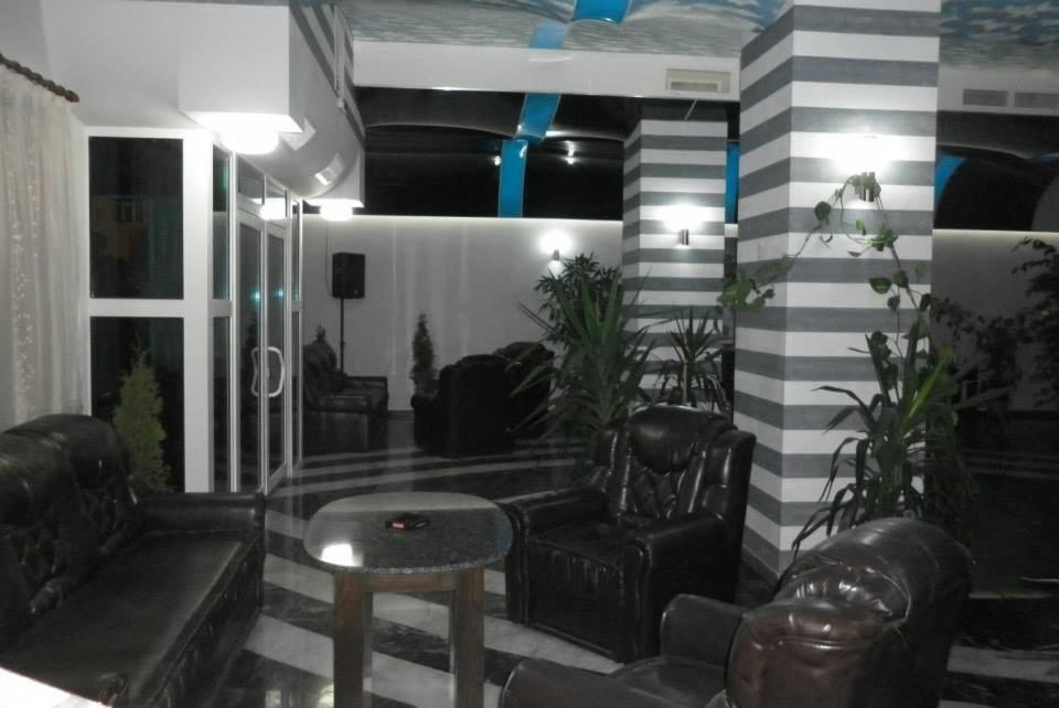 Hotel Ineul Rodna Екстер'єр фото