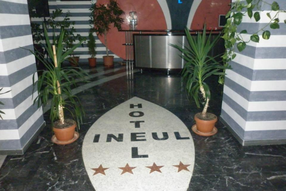Hotel Ineul Rodna Екстер'єр фото